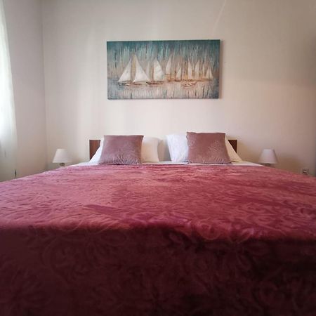 Apartments Mila Каштела Номер фото
