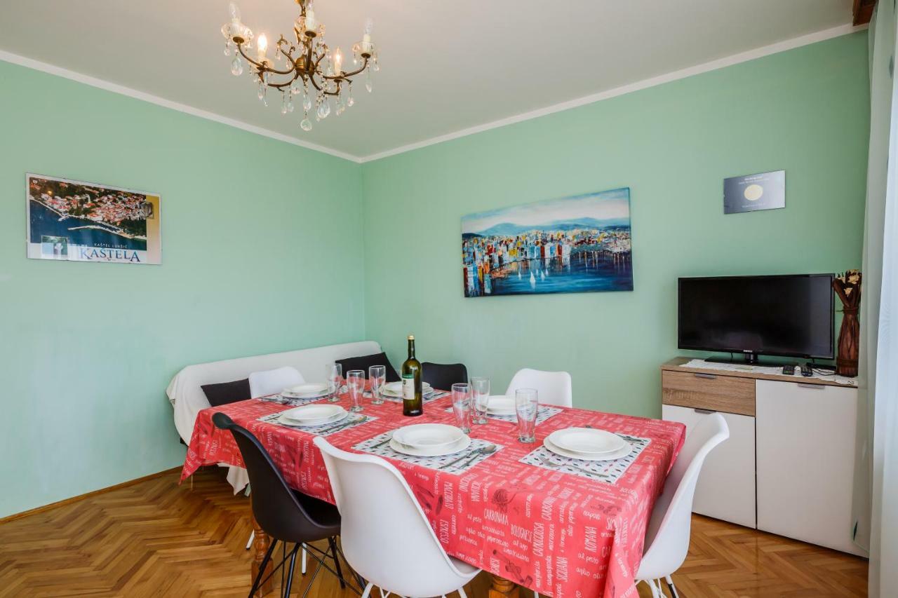 Apartments Mila Каштела Экстерьер фото